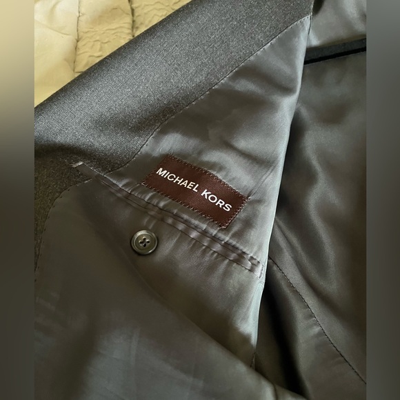 Michael Kors Men's Sport Coat - Picture 5 of 7